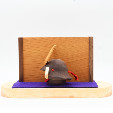 どんぐり兜・鍬形