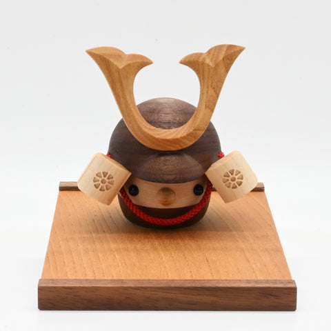 どんぐり兜・鍬形