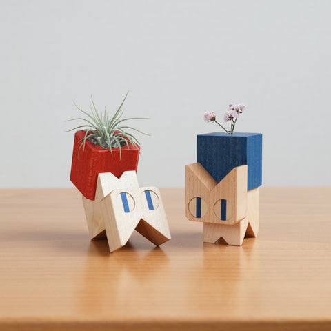 ネコブロックのフラワーベース
